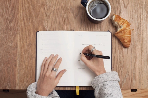 Read more about the article Checklist foto pentru ziua nunții – ce să NU uiți când vine vorba de amintiri