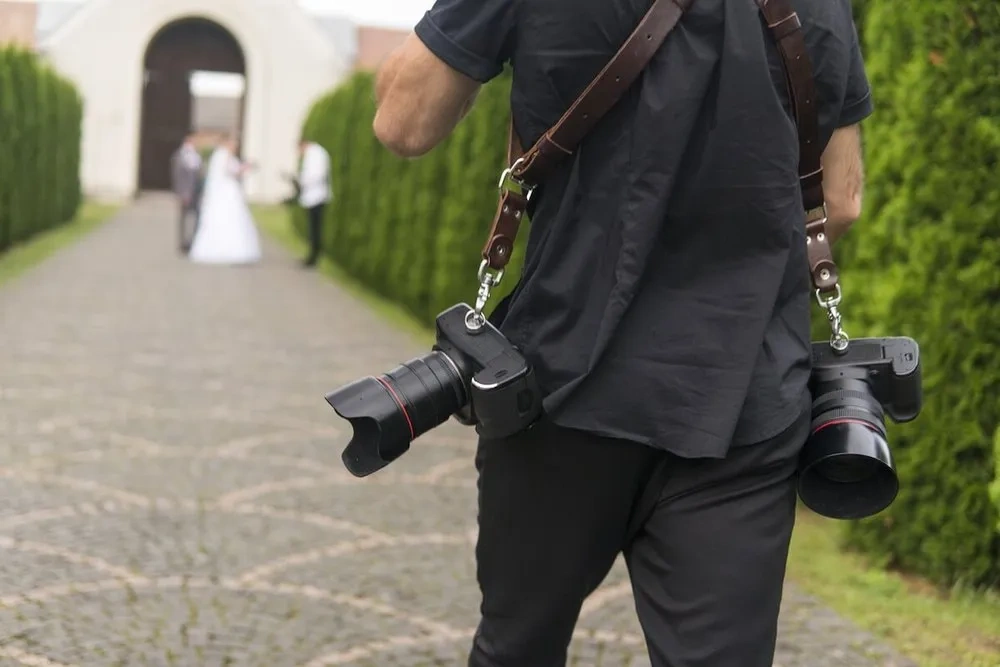 Read more about the article Cum alegi fotograful perfect pentru nunta ta în Brașov?